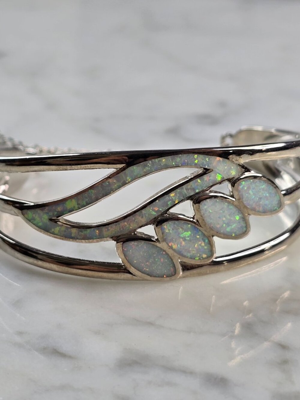 Womens Sterling Silver Modernist Opal Cuff Bracelet 19.1g E1905